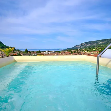 Otel Eden Garda (Verona)