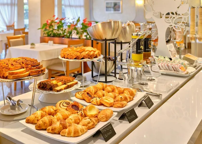 Eden Hotel 4*